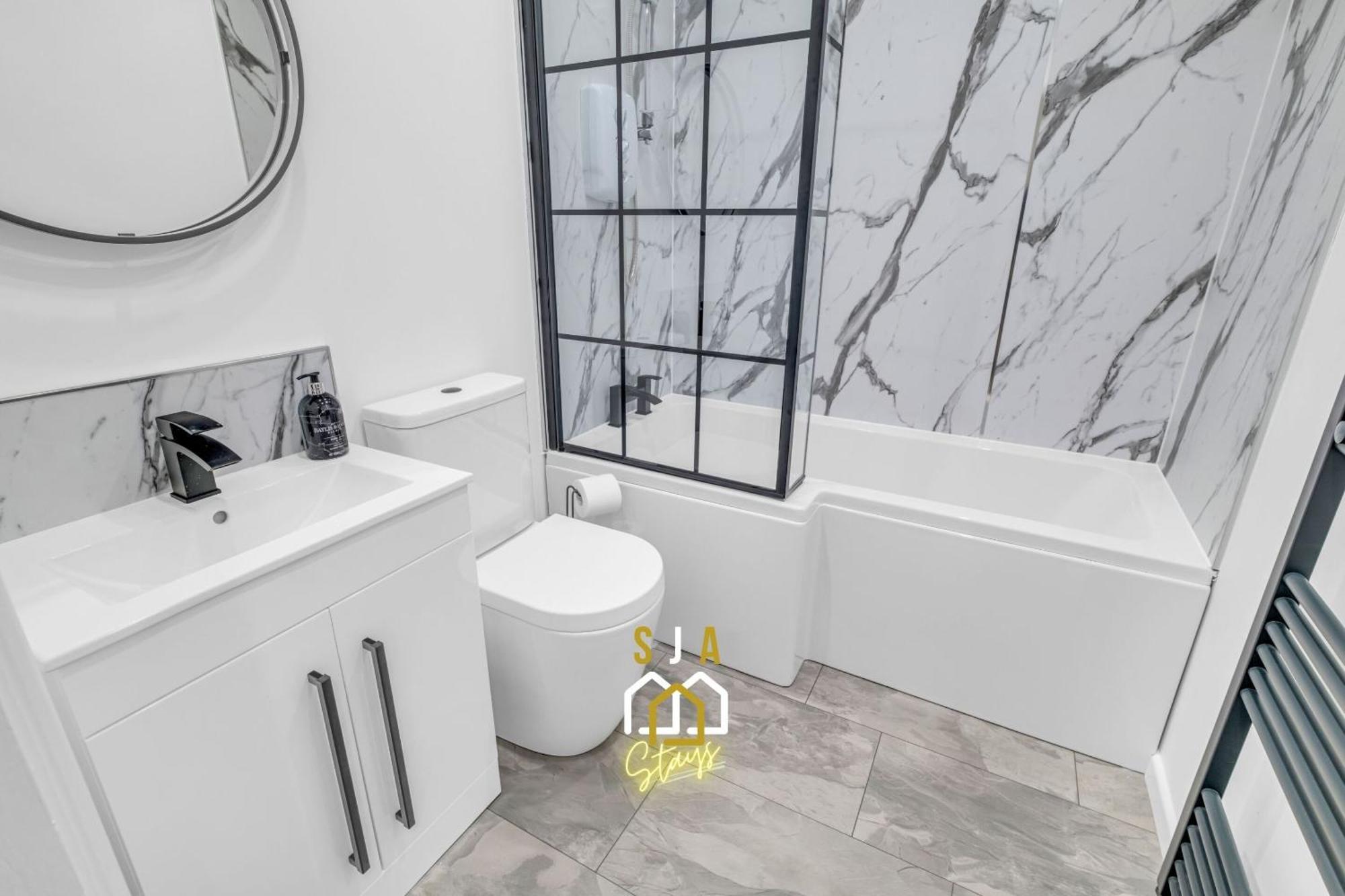 King Street - Sja - Modern 2 Bed Apartment *